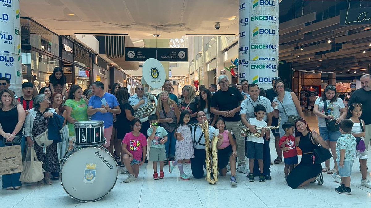 Fuerza Aérea de Chile tweet media