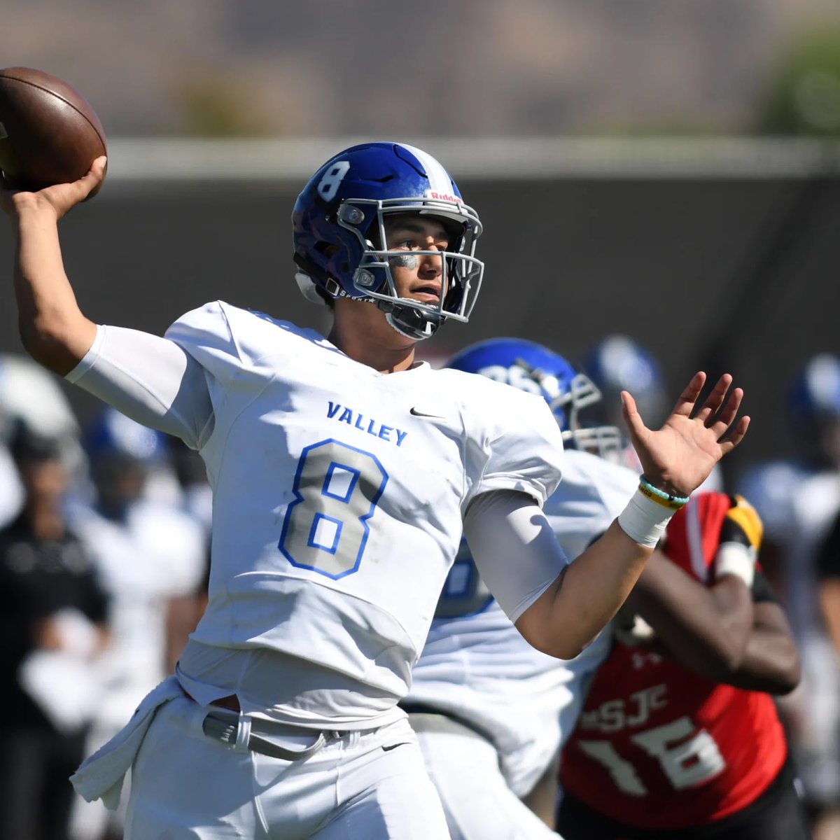 Maurice Phillips / MP4 tweet media