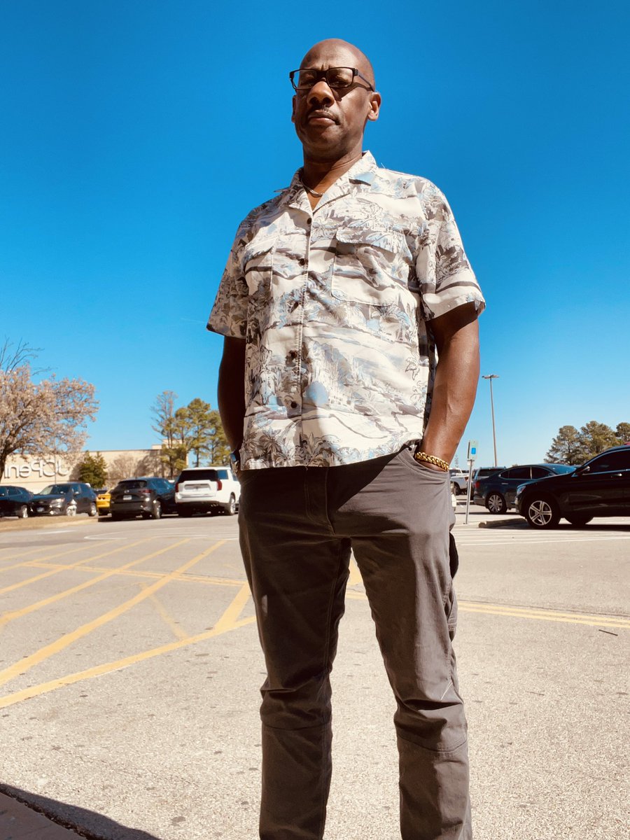 LawrenceDCodes tweet media