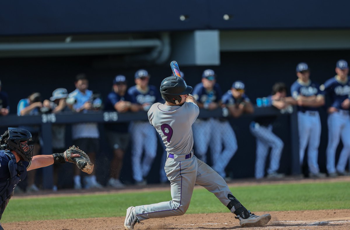 Holy Cross Baseball tweet media