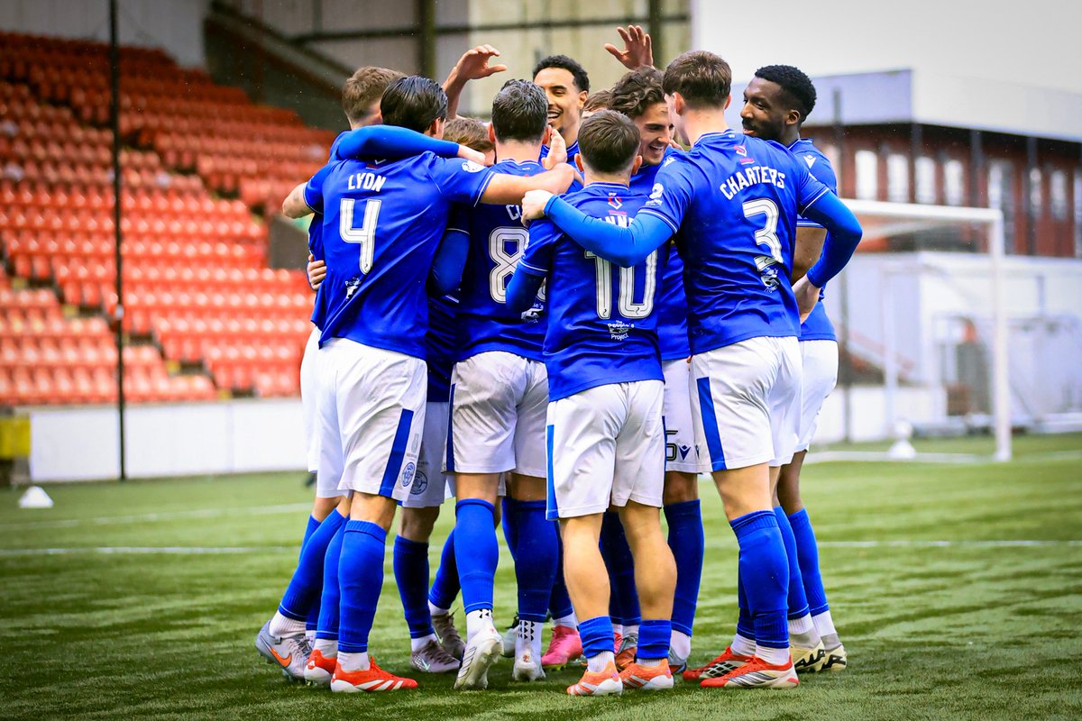 Queen of the South tweet media