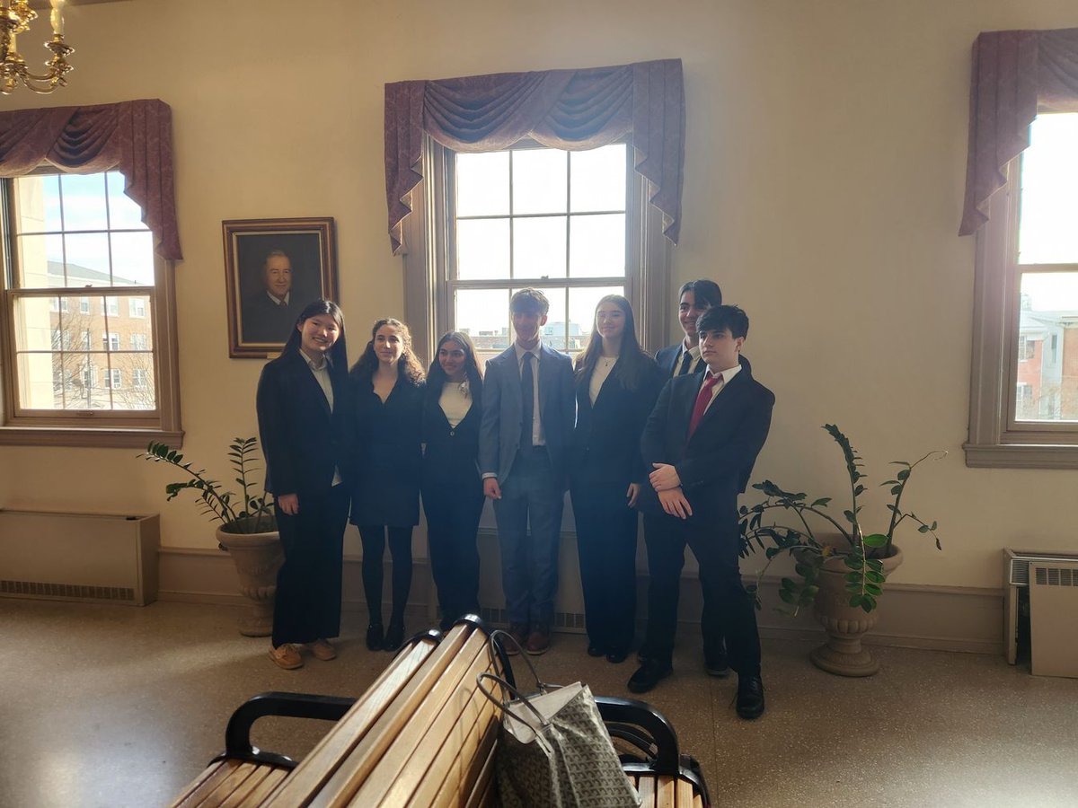 Episcopal Academy tweet media