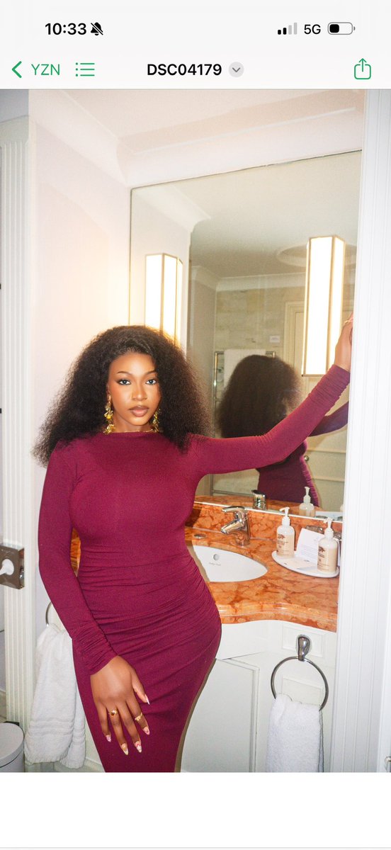 Zee James🇲🇼🇬🇧 tweet media