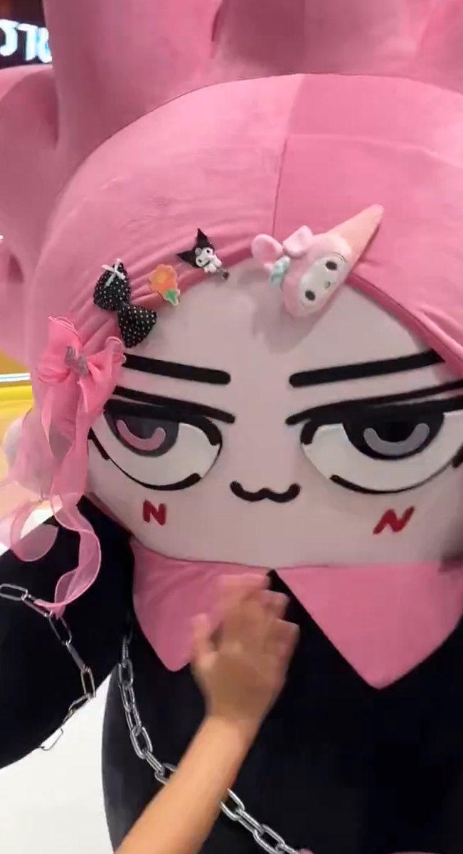 เด็กผุ้ชายที่ย่าเลี้ยงหรอ55555555555555