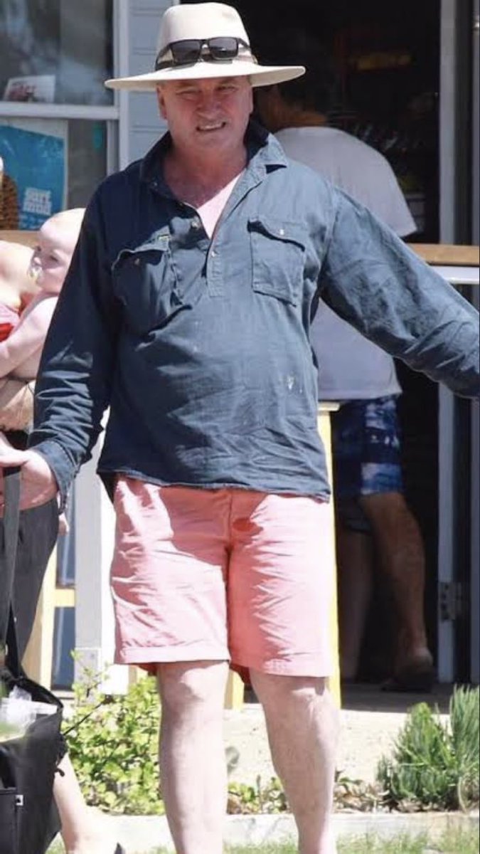 Roen Davis tweet media