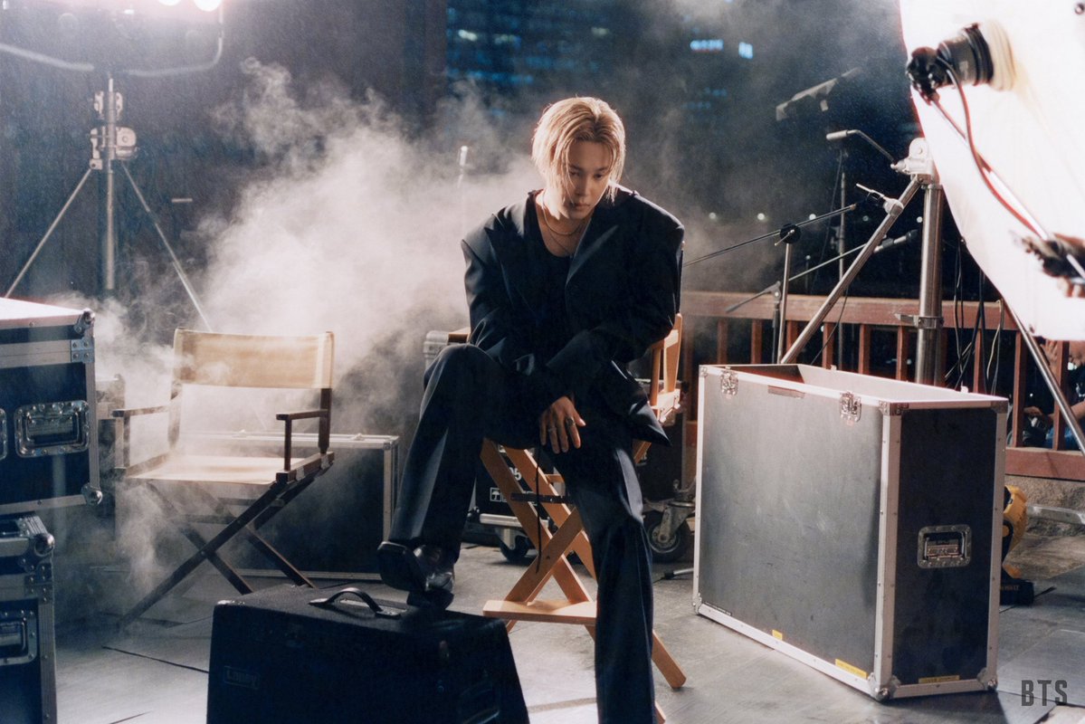 𝑱 ⋆ tweet media