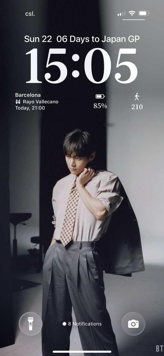 taevdays's tweet photo. added to my lockscreen immediately https://t.co/q6gkqPBs7k