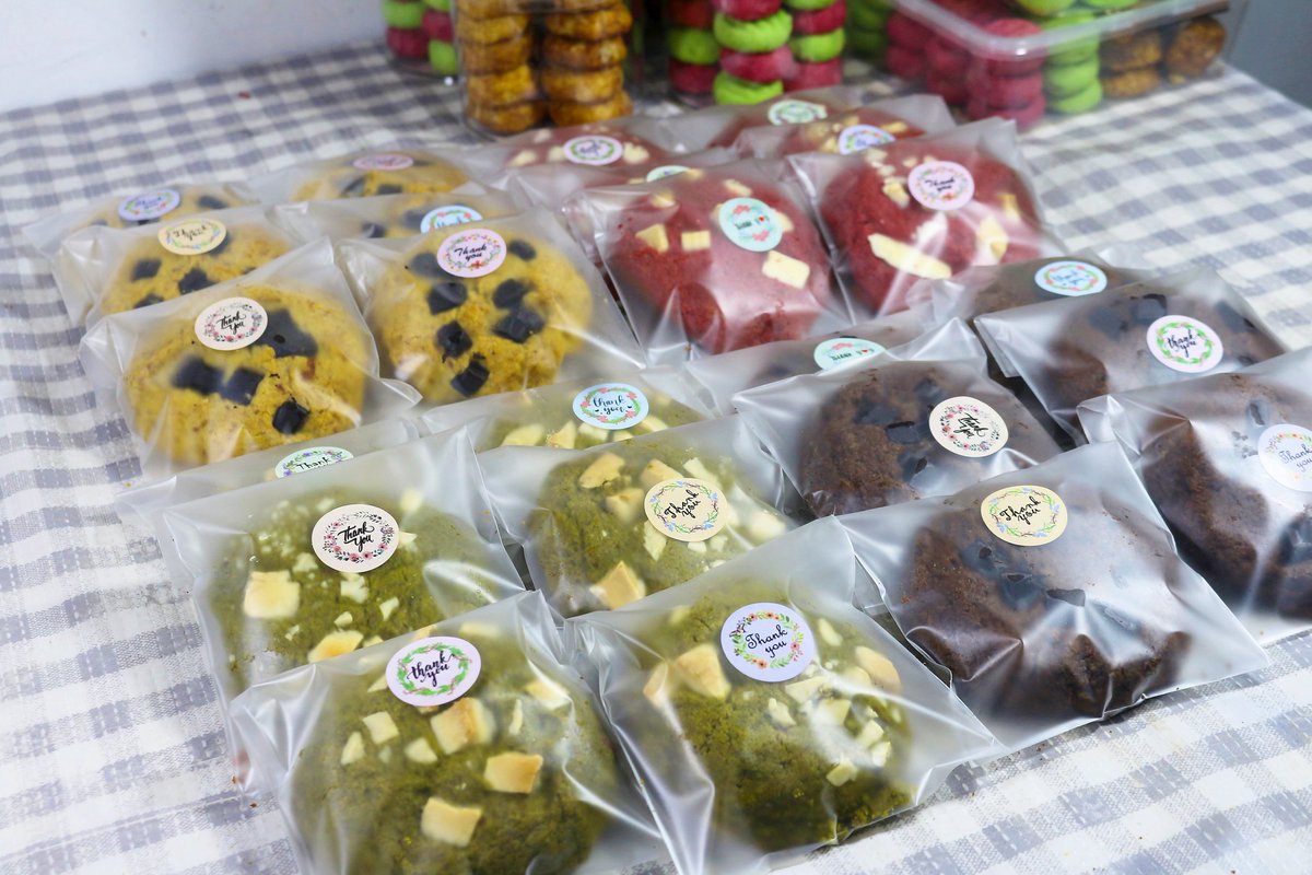 ionn🐬 tweet media