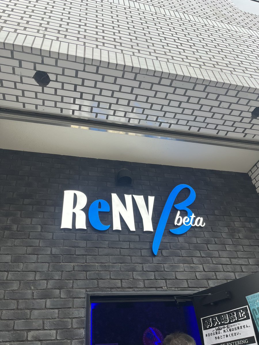 しおしお tweet media