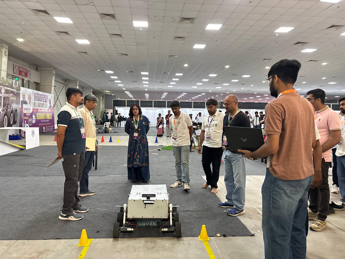 Gujarat Science City tweet media