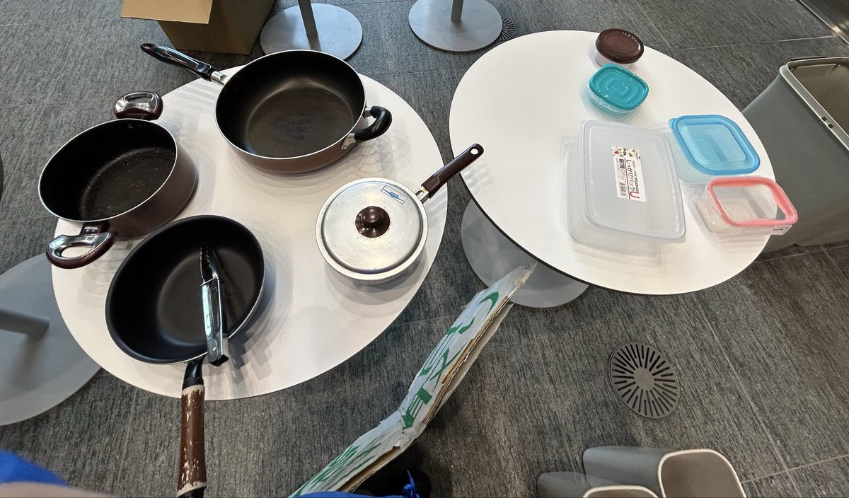 ただいま残品セールを開催しております！！
抽選なし先着順でお受け取りいただけます！ぜひお越しください☺️
#名古屋大学 #春から名大