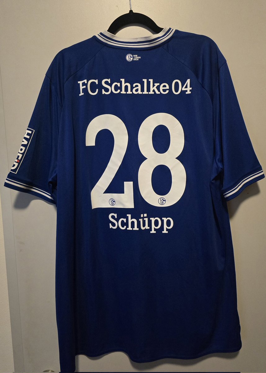 Ernst Kuzorra seine Frau ihr Mann 💙🤍 tweet media