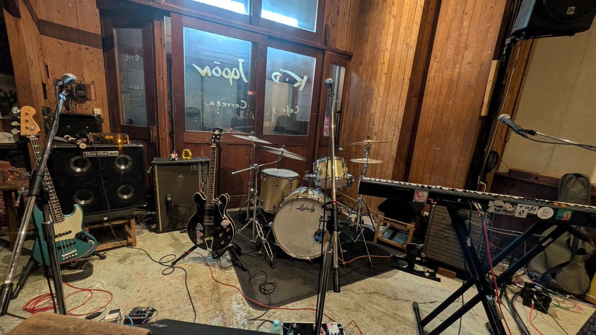 さんこん tweet media