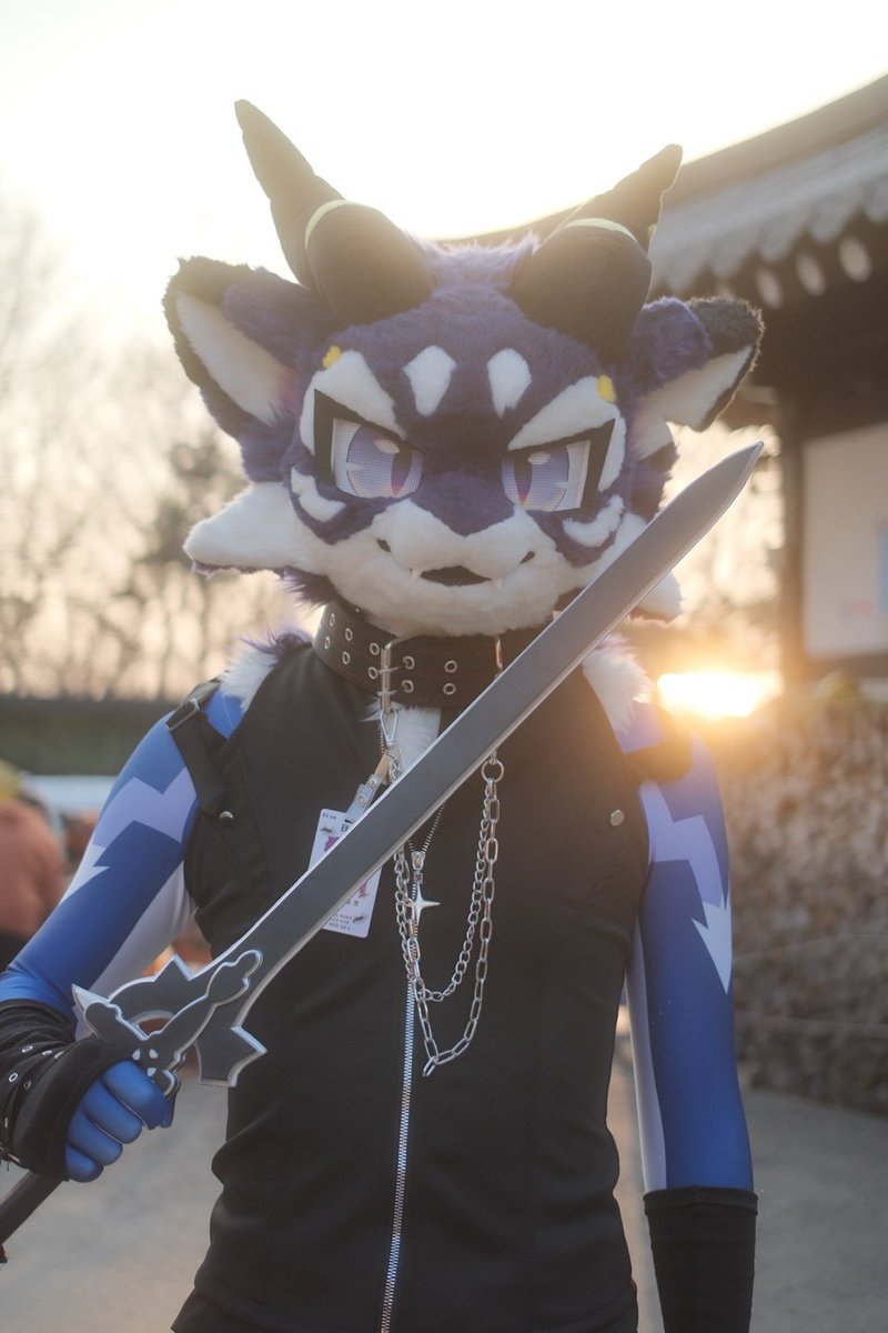 테루민 tweet media