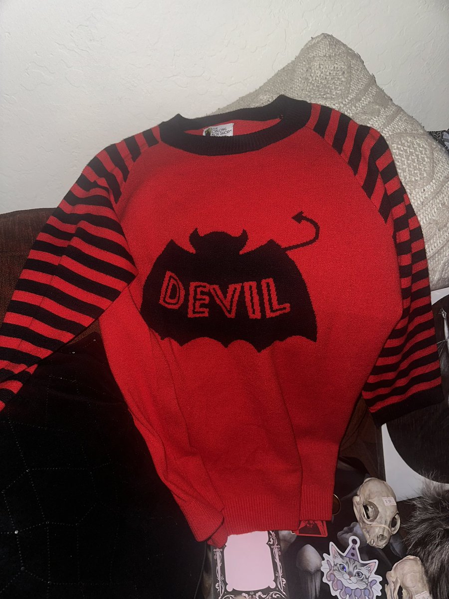 Cherry Velora tweet media