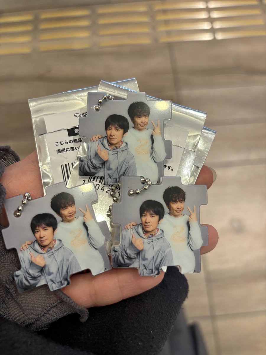 フィノ tweet media