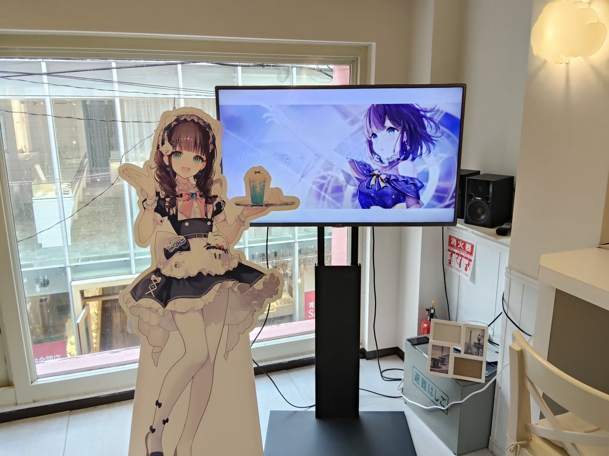 せみら tweet media