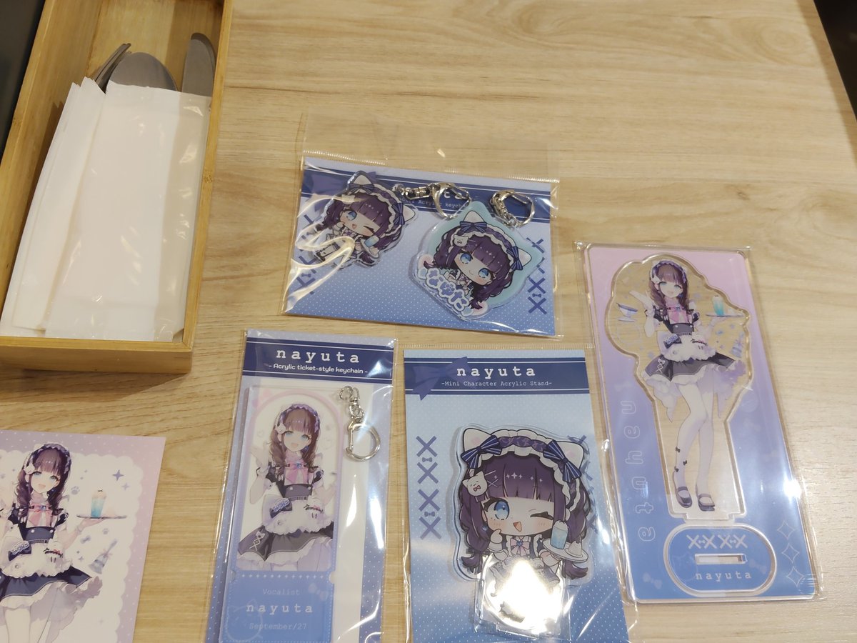 せみら tweet media