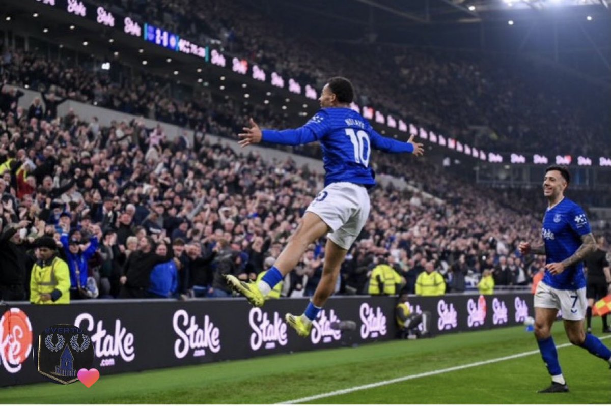 EVERTON LOYAL 1878 tweet media