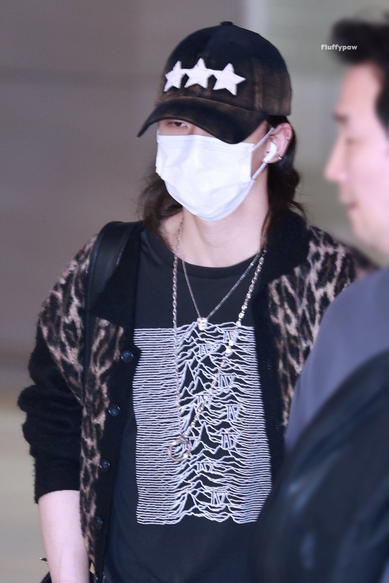 ᓚᘏᗢ tweet media