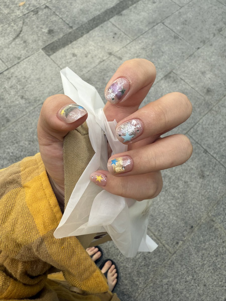 飞天小羊咩咩 tweet media