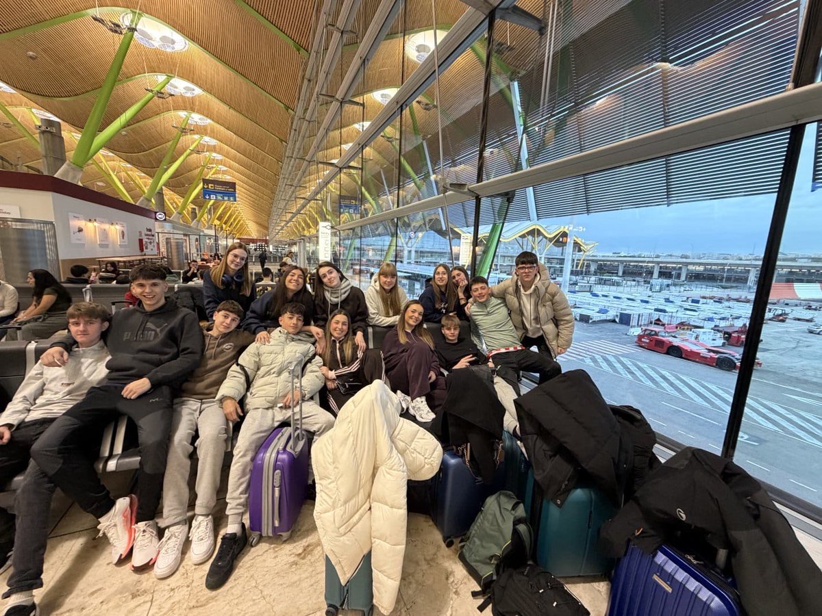 IES Jaime Gil Biedma tweet media