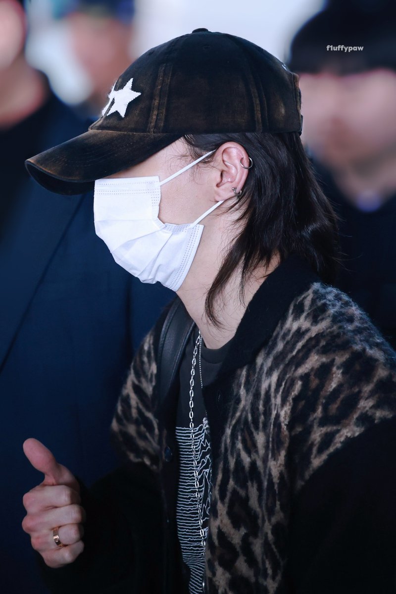 ᓚᘏᗢ tweet media