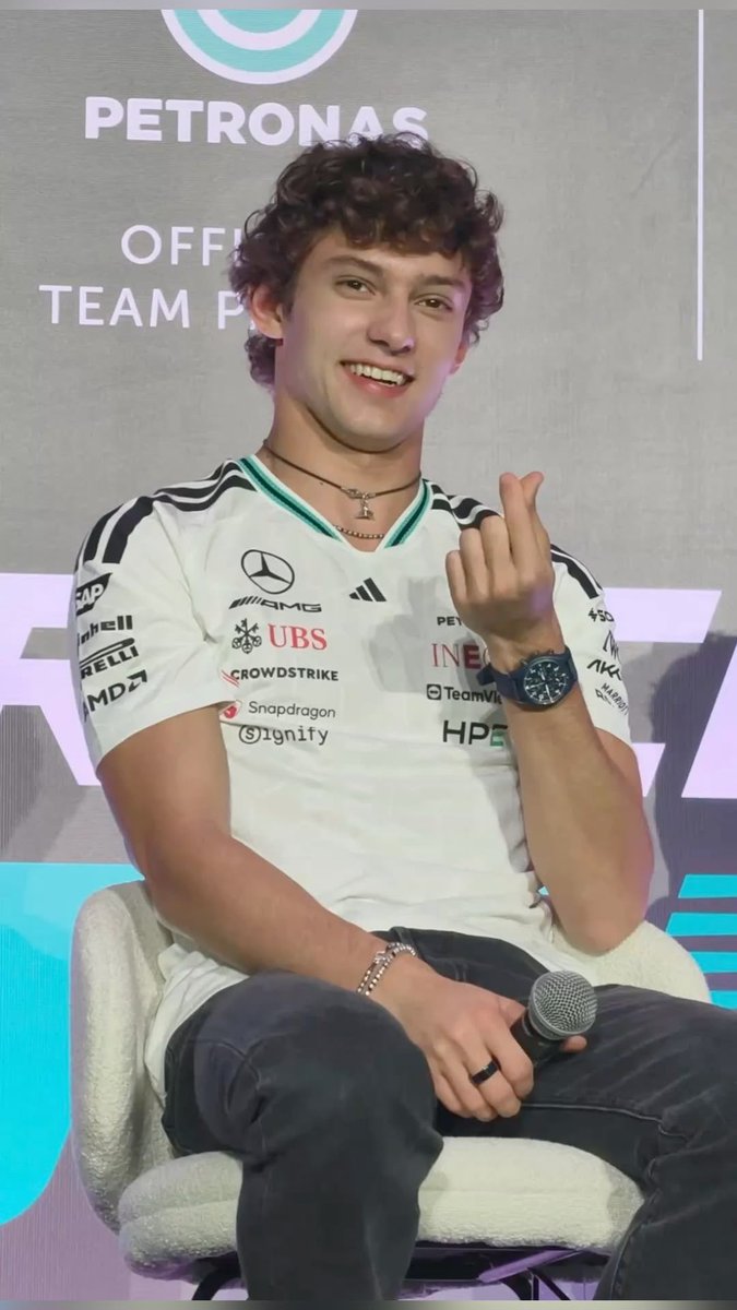 🐈‍⬛ ₄₁₂ tweet media