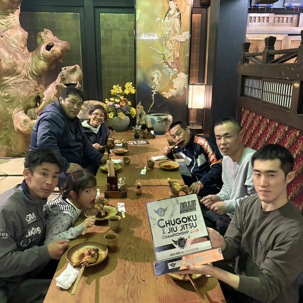 片山 健雄 tweet media