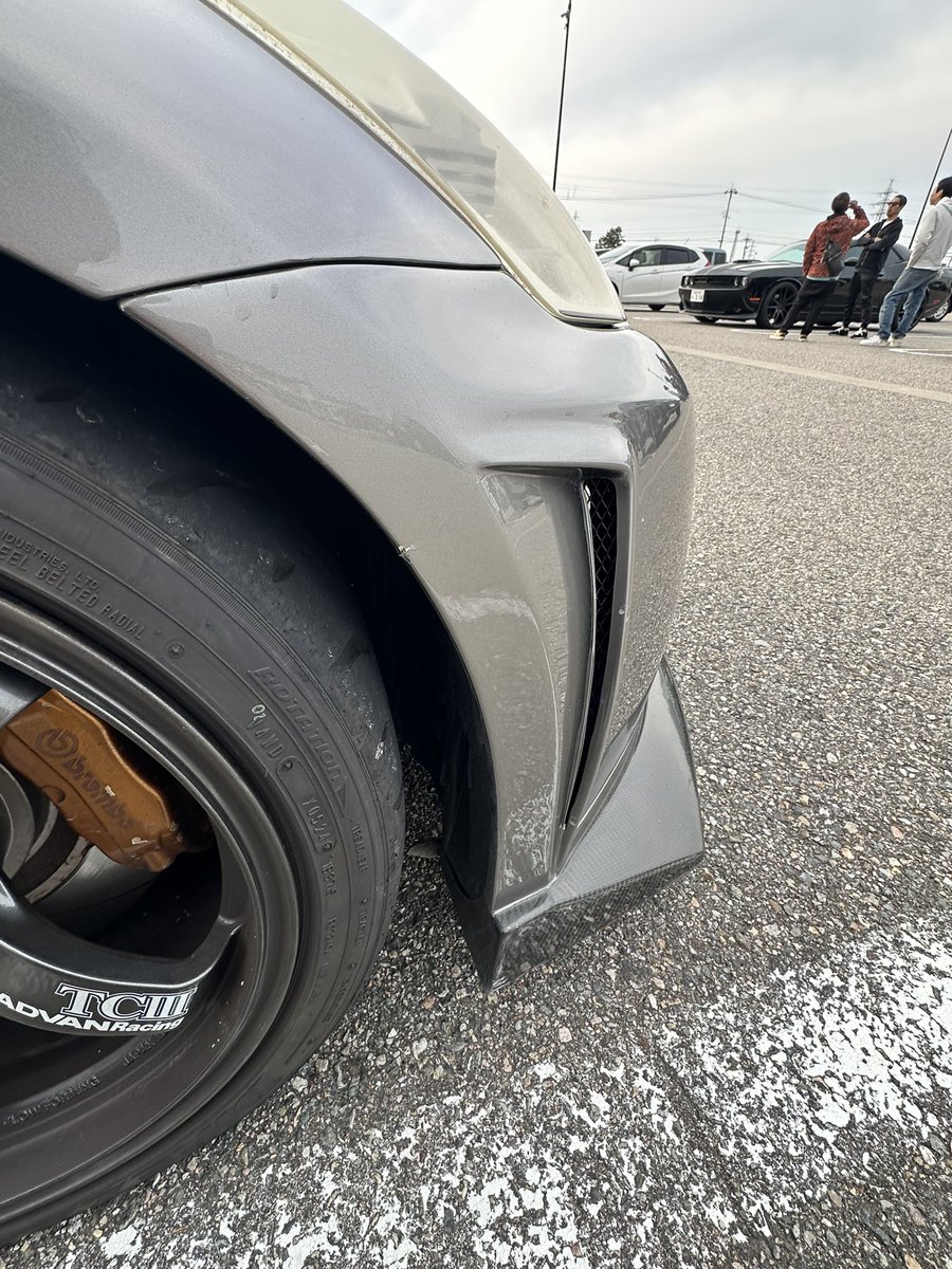 あきひろ z33 tweet media