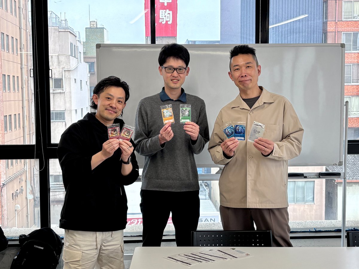 hsrk_g_hsrk's tweet photo. #CNPトレカ チームリーグ戦＠名古屋、
無事終了しました！🔥

当日ランダム編成で挑んだ今回の大会。
見事頂点に立ったのは…

🏆優勝
ムカイさん @YuichiMukai3 
かずさん @k1986bushido 
Sushiさん @umiumi771 

🥈準優勝
モーリーさん @mo_ri_regen 
ひろ兄さん @BlueMountain513 
KENTAさん @m0gb0y 

そして個人全勝は
✨ムカイさん
✨モーリーさん
✨CNPKeikakuさん

さらに、優勝チームの中で全勝を果たしたムカイさんにはハイランカーカードを進呈！👏

入賞・全勝の皆さん、本当におめでとうございます🎉
参加してくださった皆さんのおかげで、交流も競技も熱い大会になりました！

全勝者のデッキはリプ欄にて👇