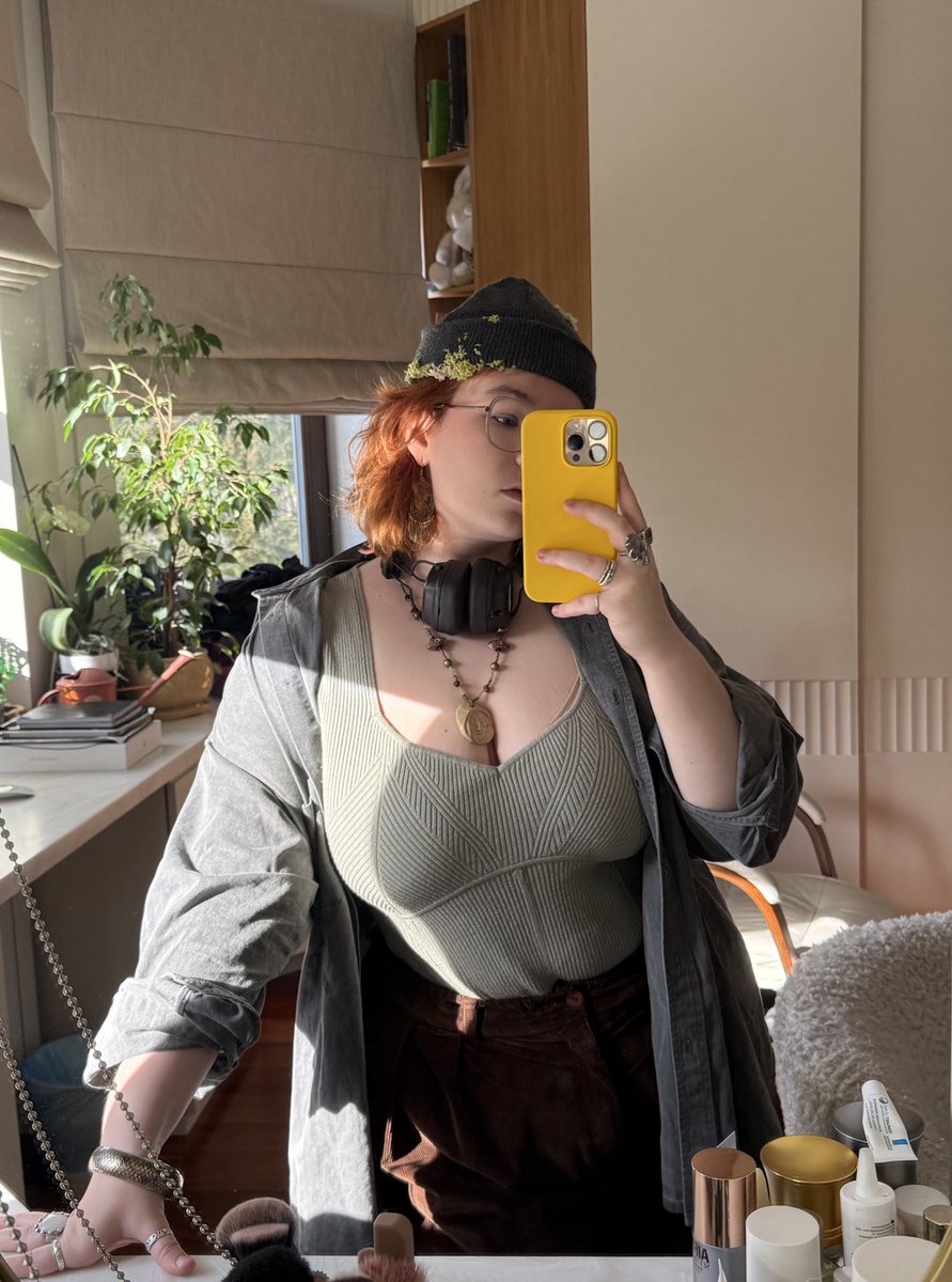 даша бильвизз tweet media