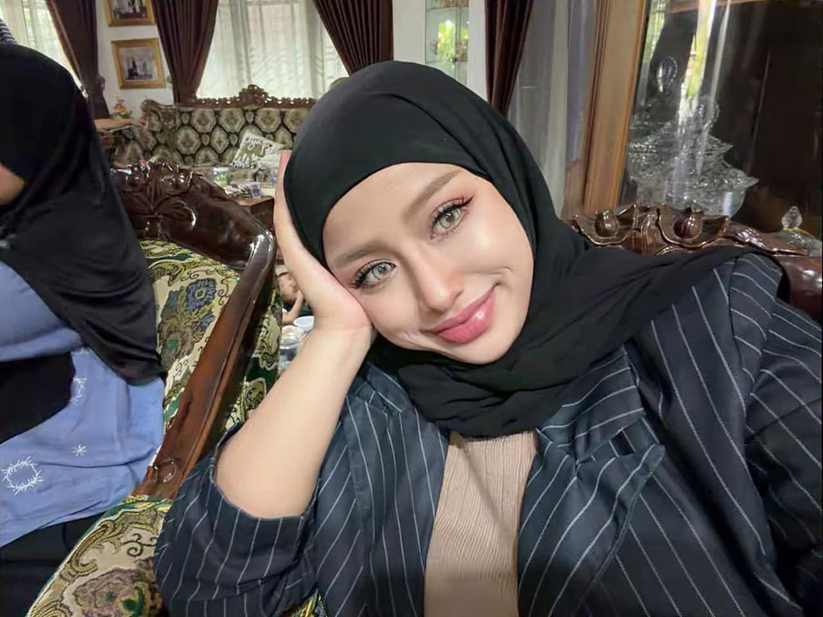 kalinda ardiningrum tweet media