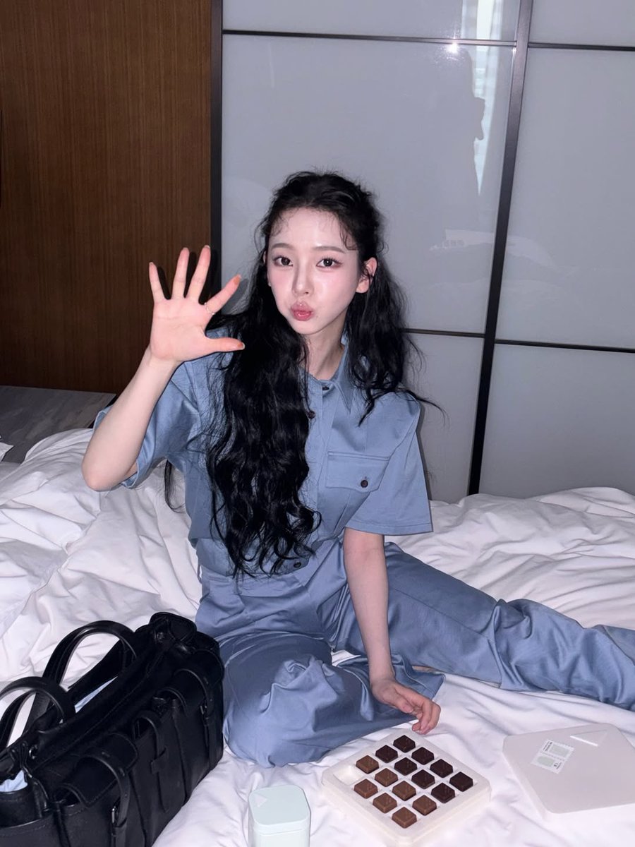 karina pics tweet media