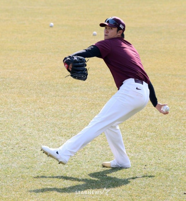 김무난⚡️ tweet media