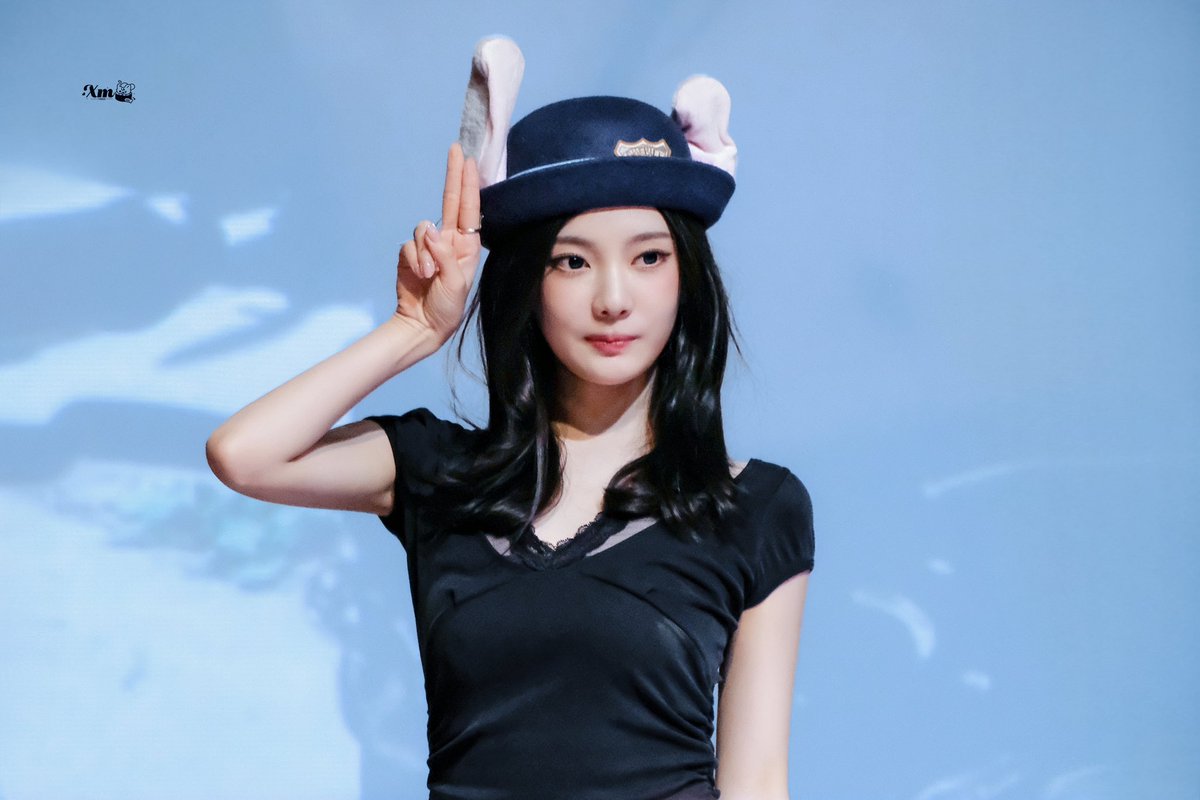 -joyycee tweet media