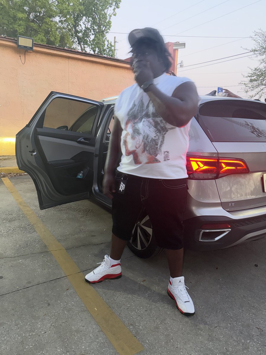 TheBiggestApe1's tweet image. #backoutside but i was never really in the house🌪️