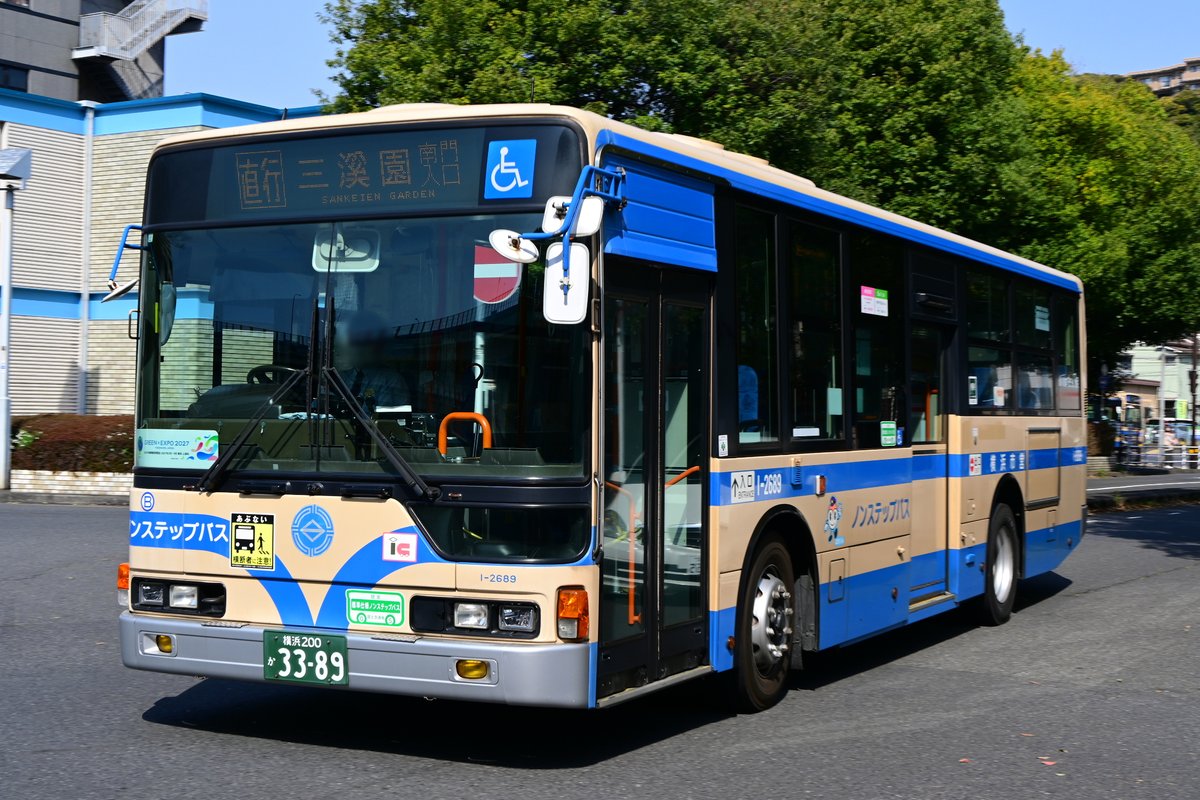 ぶんこ tweet media