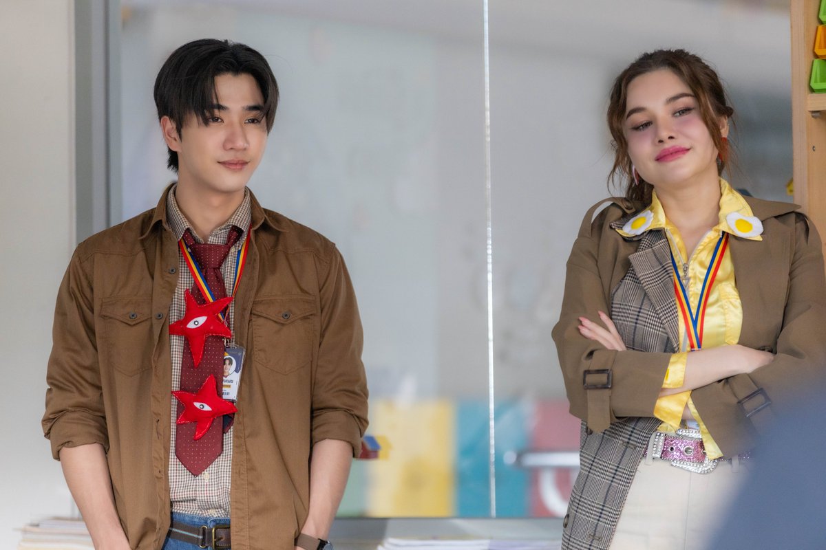 รักครูเท่าโลกเลย Love You Teacher tweet media