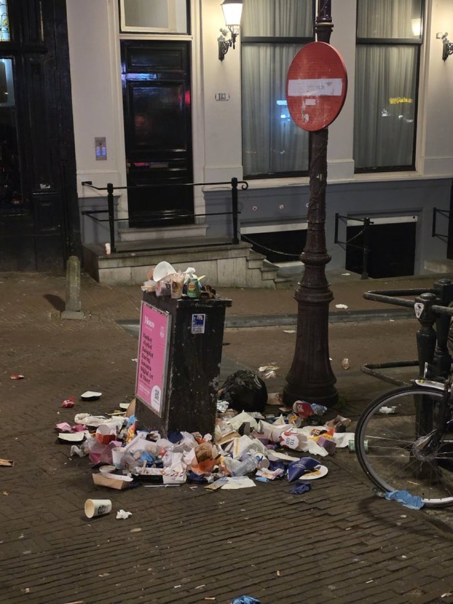 Moos Oliemans tweet media