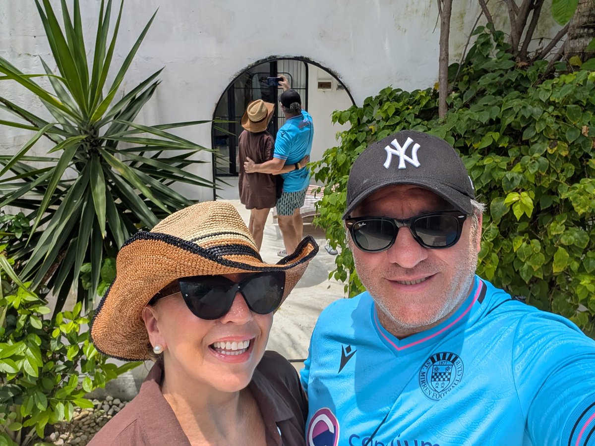 Gary Peebles tweet media