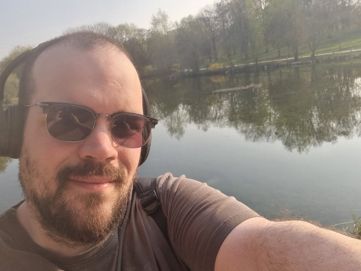 Papy Dono tweet media