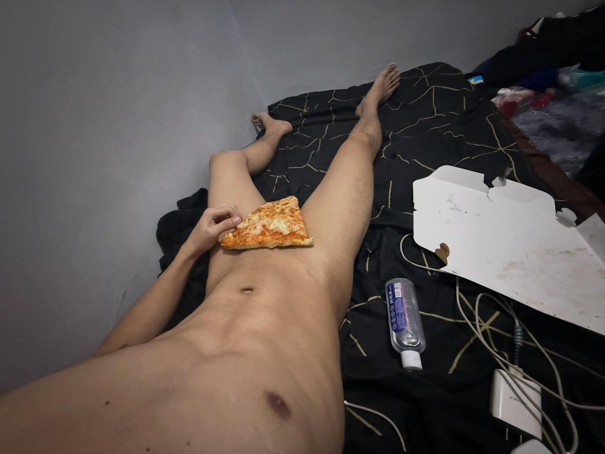 Tu chico Plátonico😍 tweet media