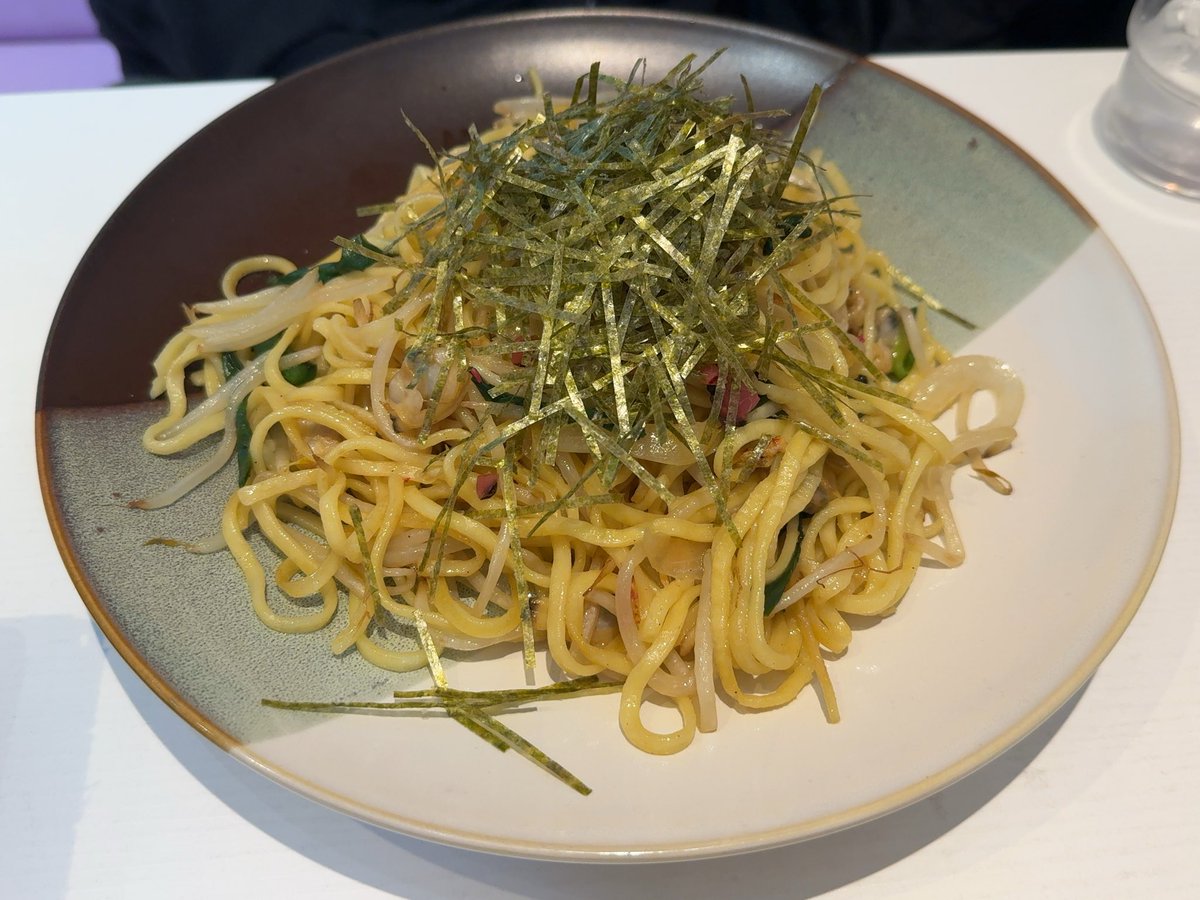 taka0815's tweet photo. 東京大田汐焼きそば、もうすぐ食べられなくなるとのこと。仕入れや食材提供などをやってる協議会が解散になるためとか。#ootaku https://t.co/CVEgPnhTJ5 (@ ベル・クルール in 大田区, 東京都) https://t.co/WYSyMlGtxt https://t.co/FF1KuKhmLW