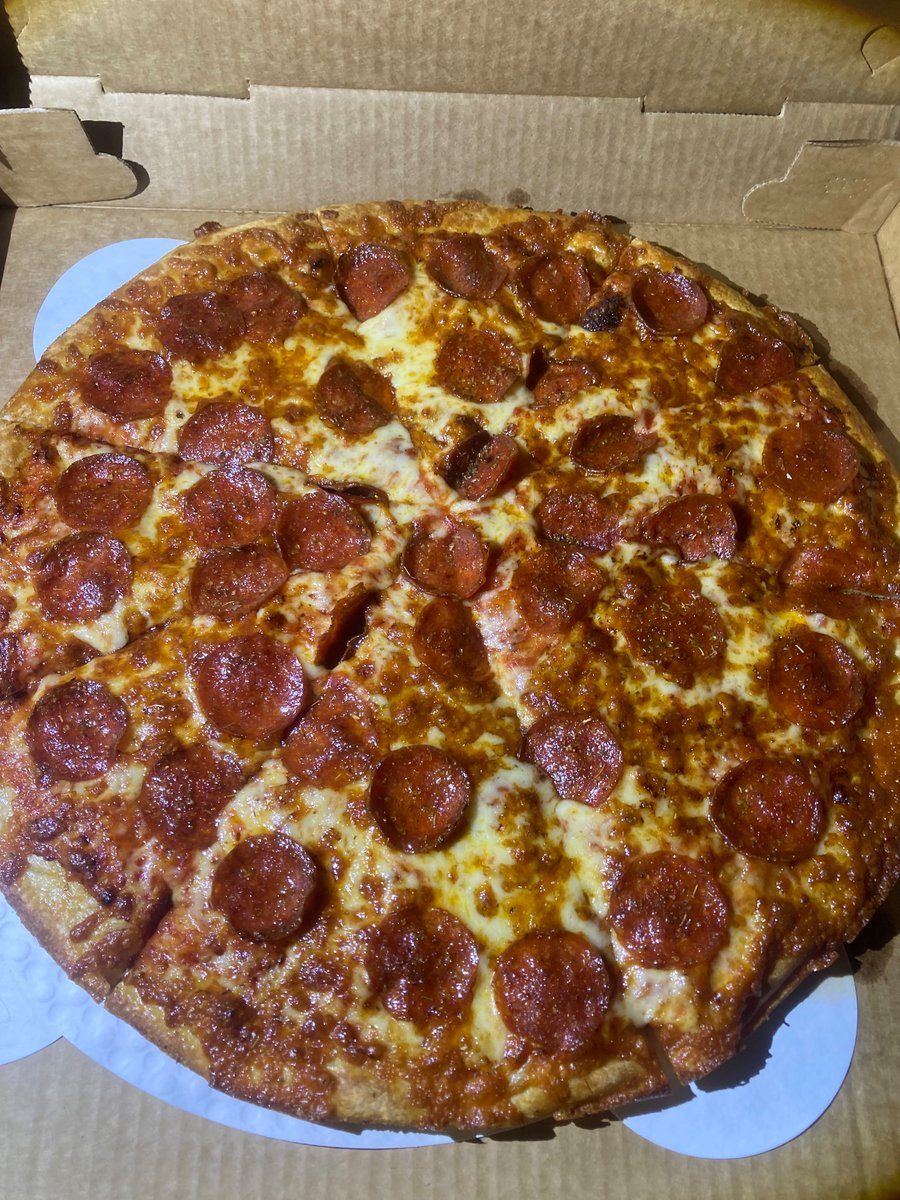 Wayne’s World of Sports Betting & Trading Cards tweet media