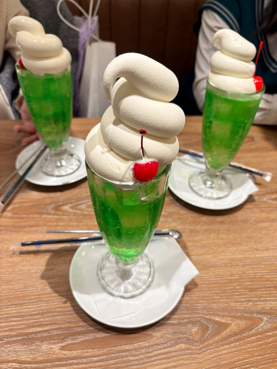 あき💜💚 tweet media