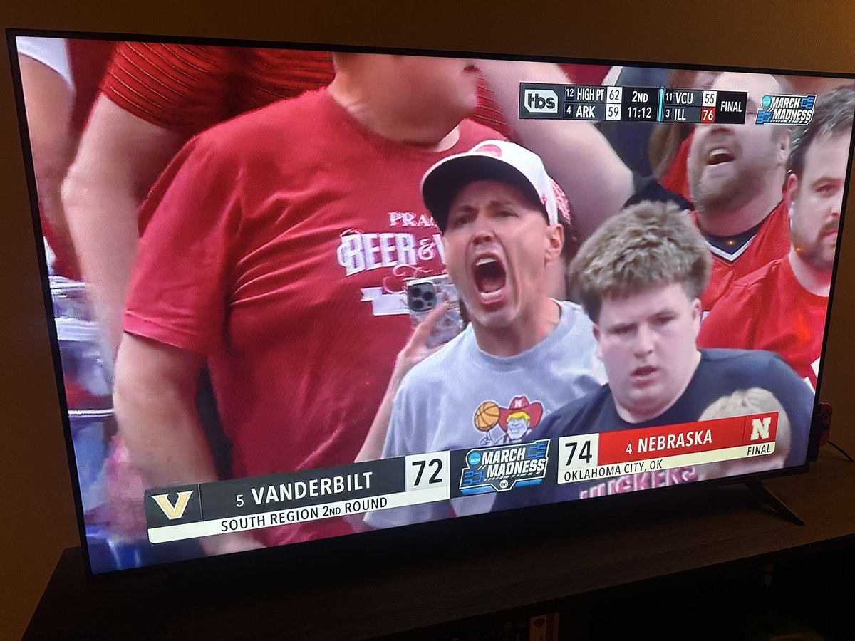 fnbo's tweet photo. How we feel about @HuskerMBB winning tonight. GO BIG RED! 

Keep dancing, Huskers! 🏀 https://t.co/Xgg5EhYfbH