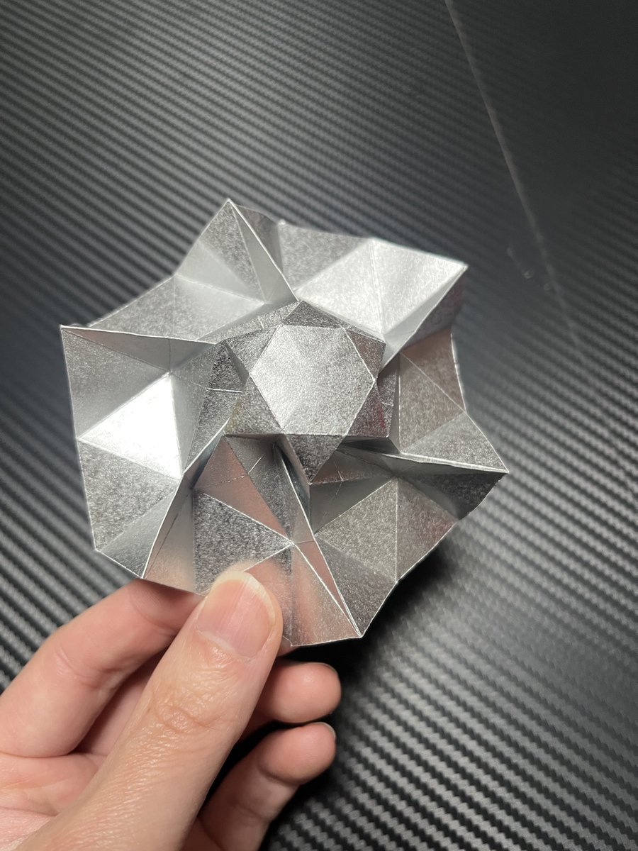 D. Hinklay tweet media