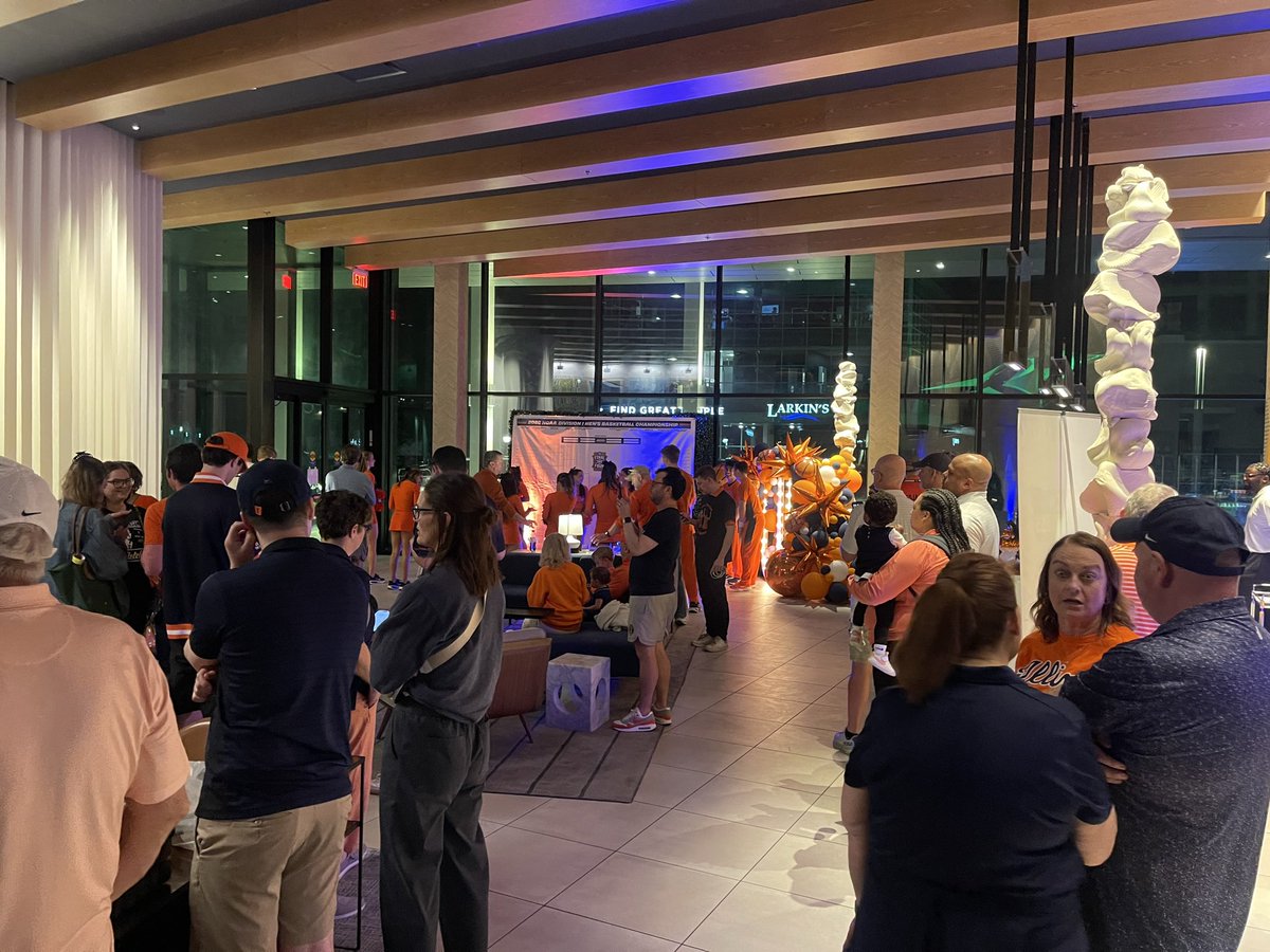 Lisa Marie Wheat-Pierce 🇺🇸💃 tweet media