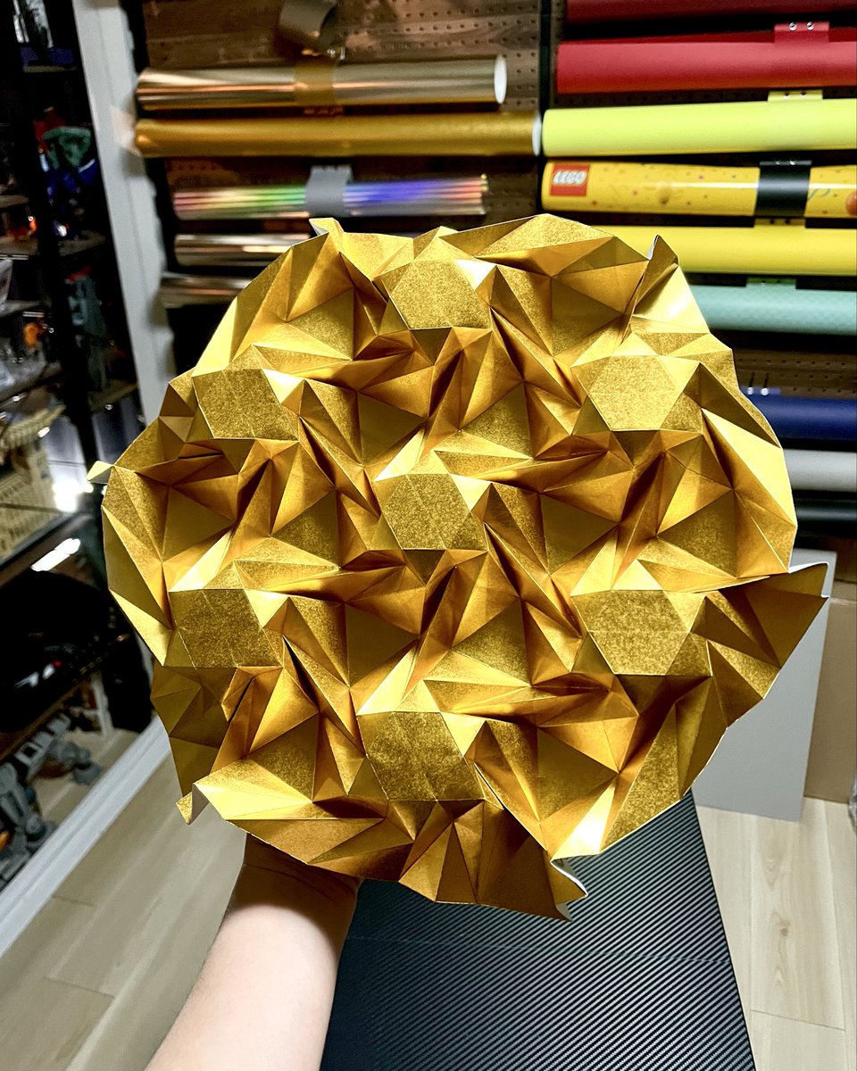 D. Hinklay tweet media